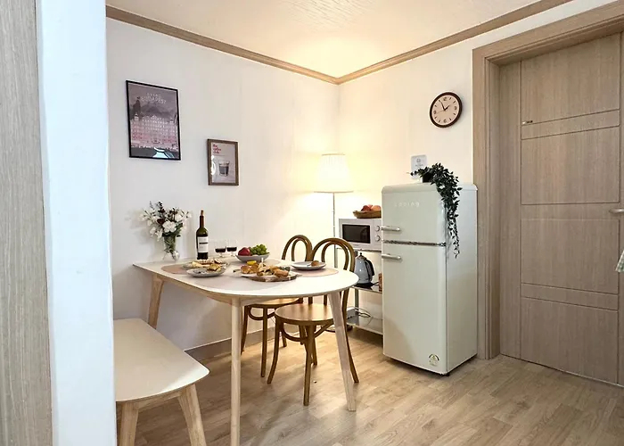 Haus Haven 아파트 *